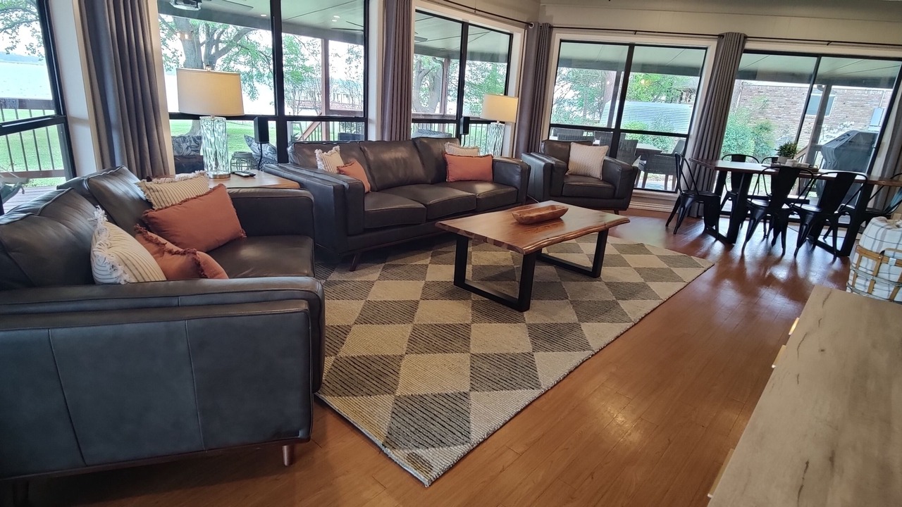Photo of Livingroom in Mabank