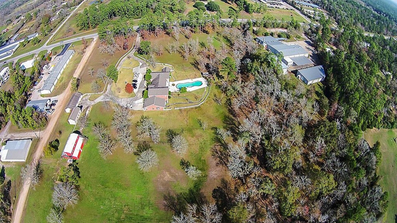 Photo of Outdoor in Willis