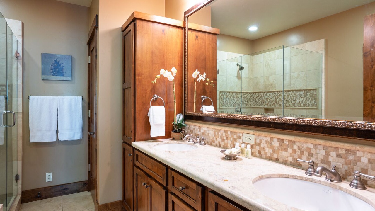 Photo of Bathroom in Truckee