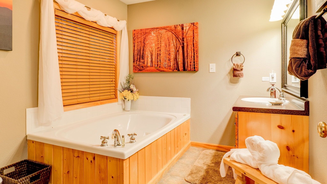 Photo of Bathroom in Gatlinburg