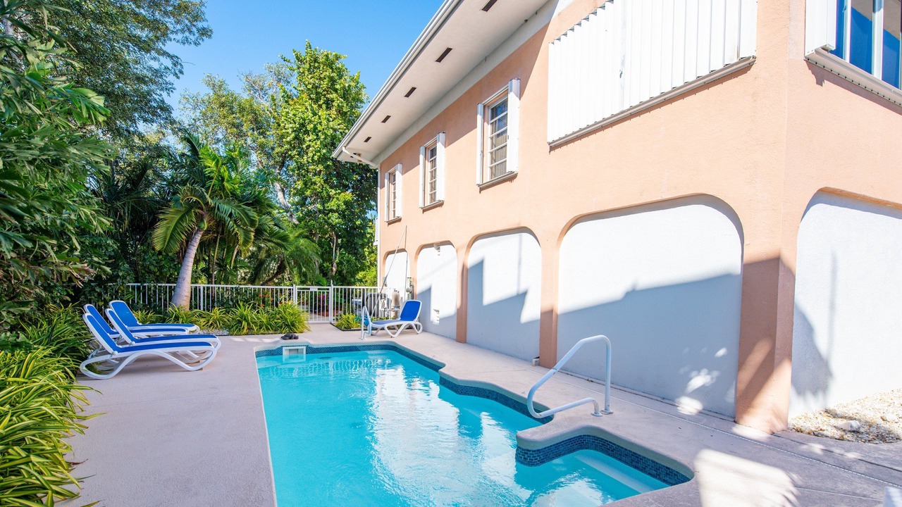 Photo of Outdoor in Summerland Key