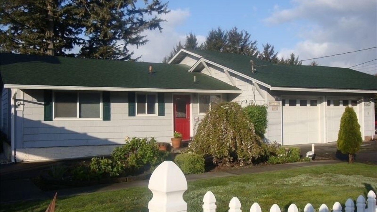 Photo of Others in Harbor