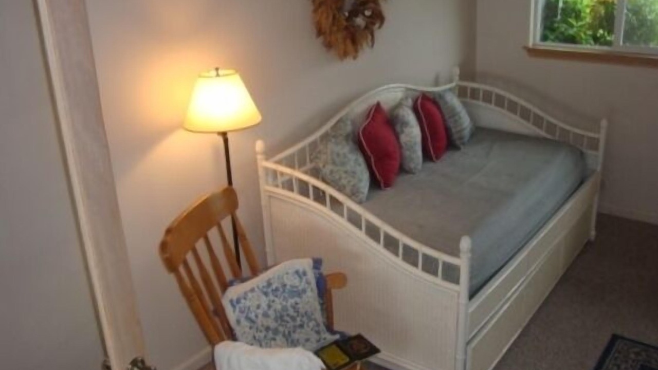 Photo of Bedroom in Harbor