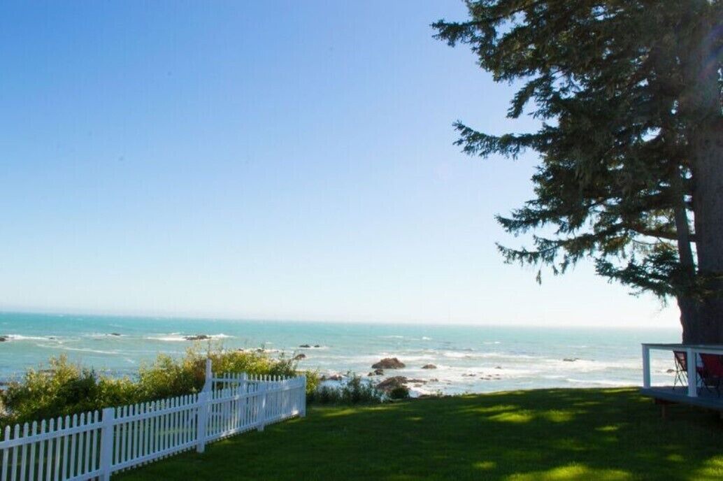 Photo of Others in Harbor