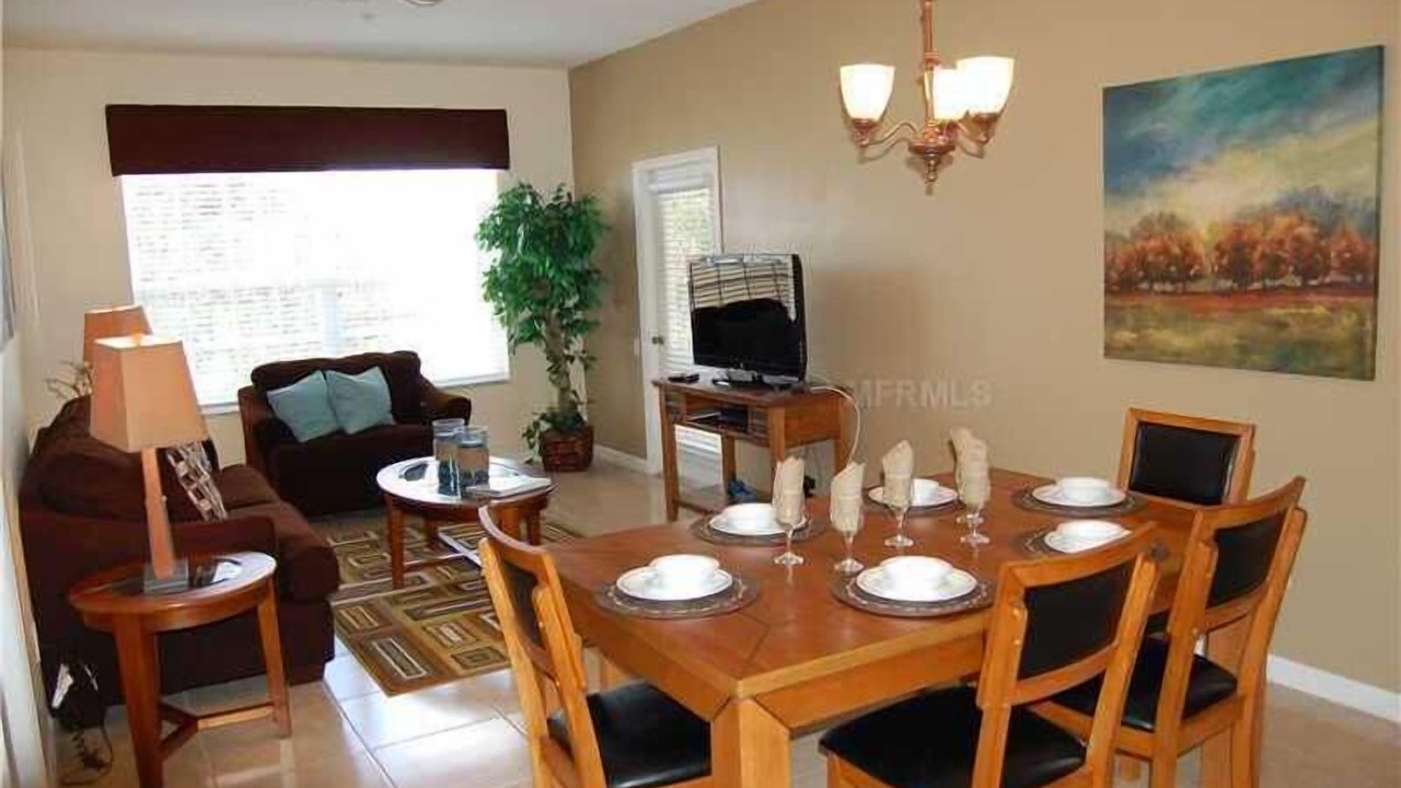 Photo of Bedroom in Windsor Palms