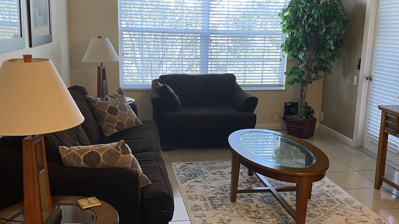 Photo of Livingroom in Windsor Palms