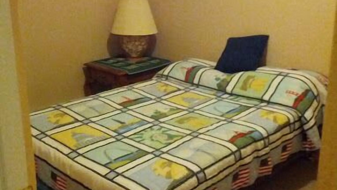 Photo of Bedroom in Hadley