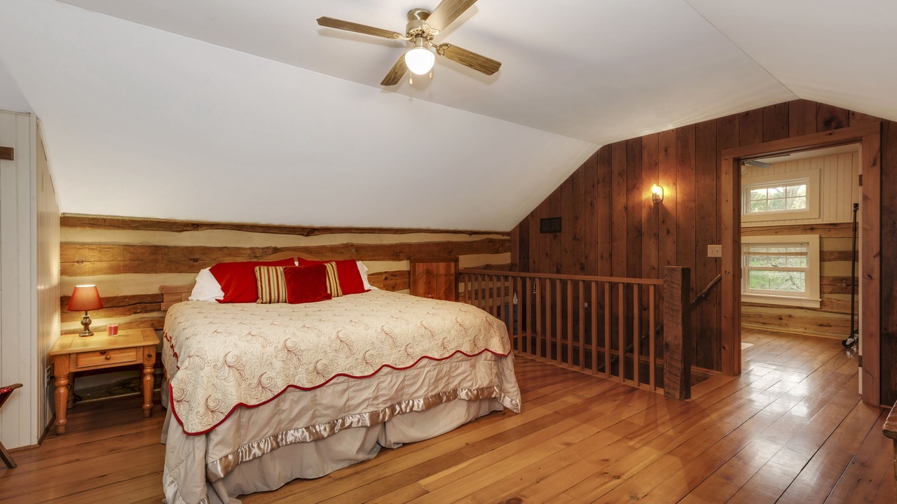 Photo of Bedroom in Elizabeth