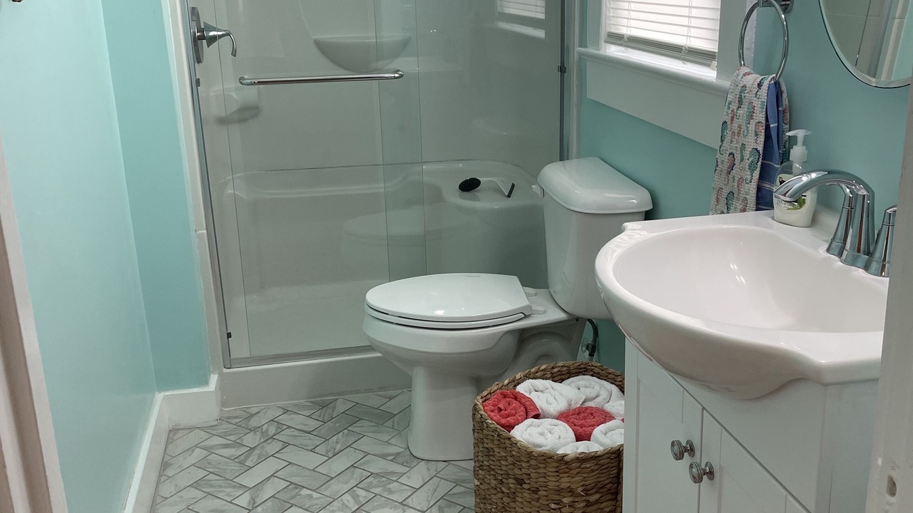 Photo of Bathroom in Morehead City
