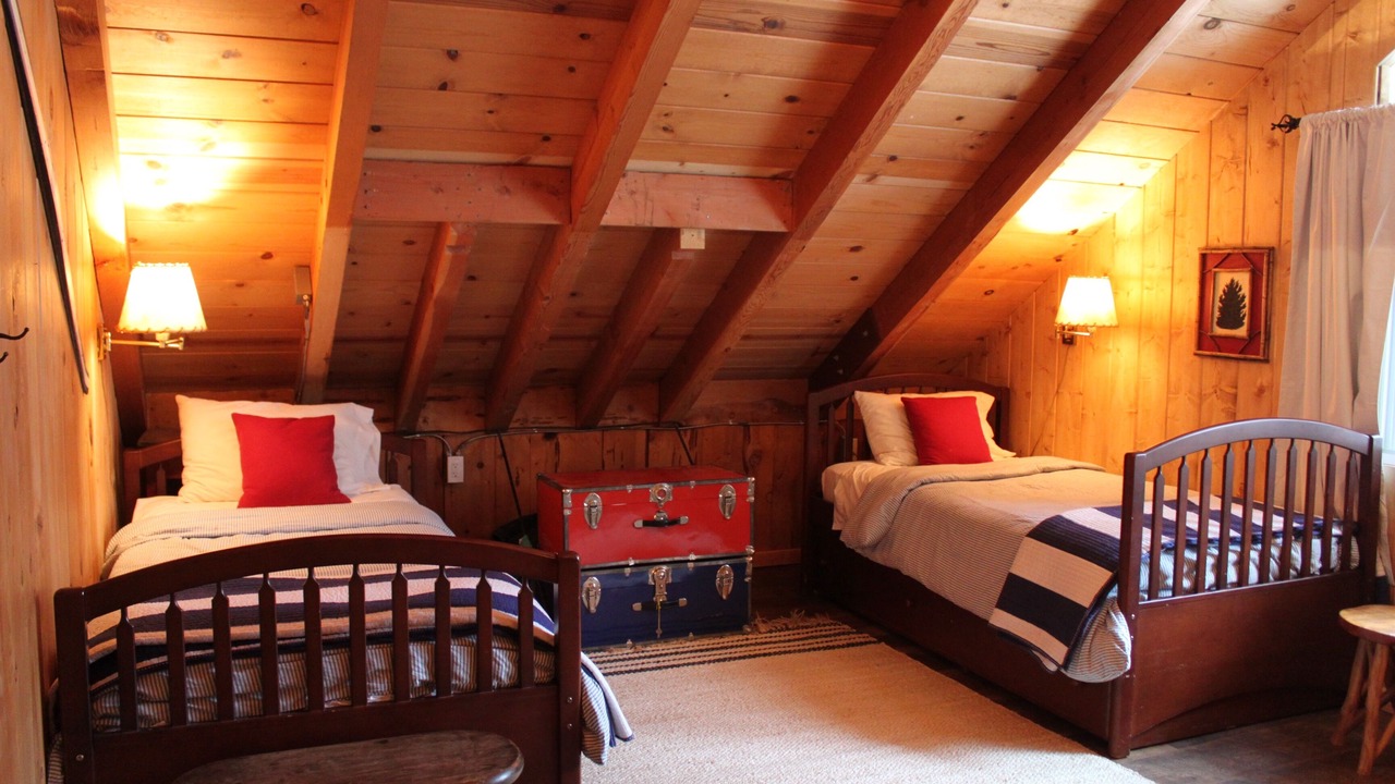 Photo of Bedroom in Timberland