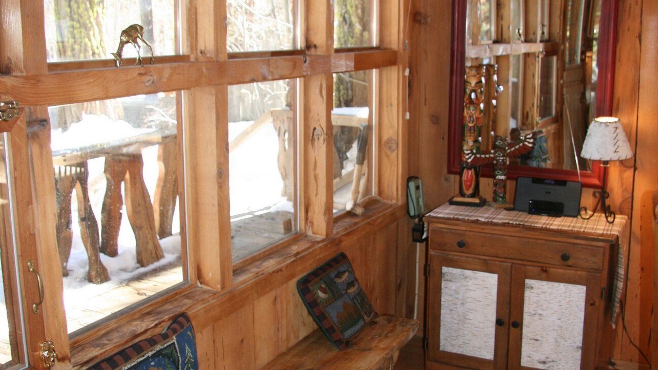 Photo of Bedroom in Timberland