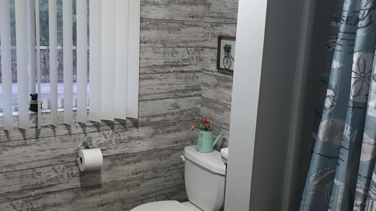 Photo of Bathroom in Kalkaska