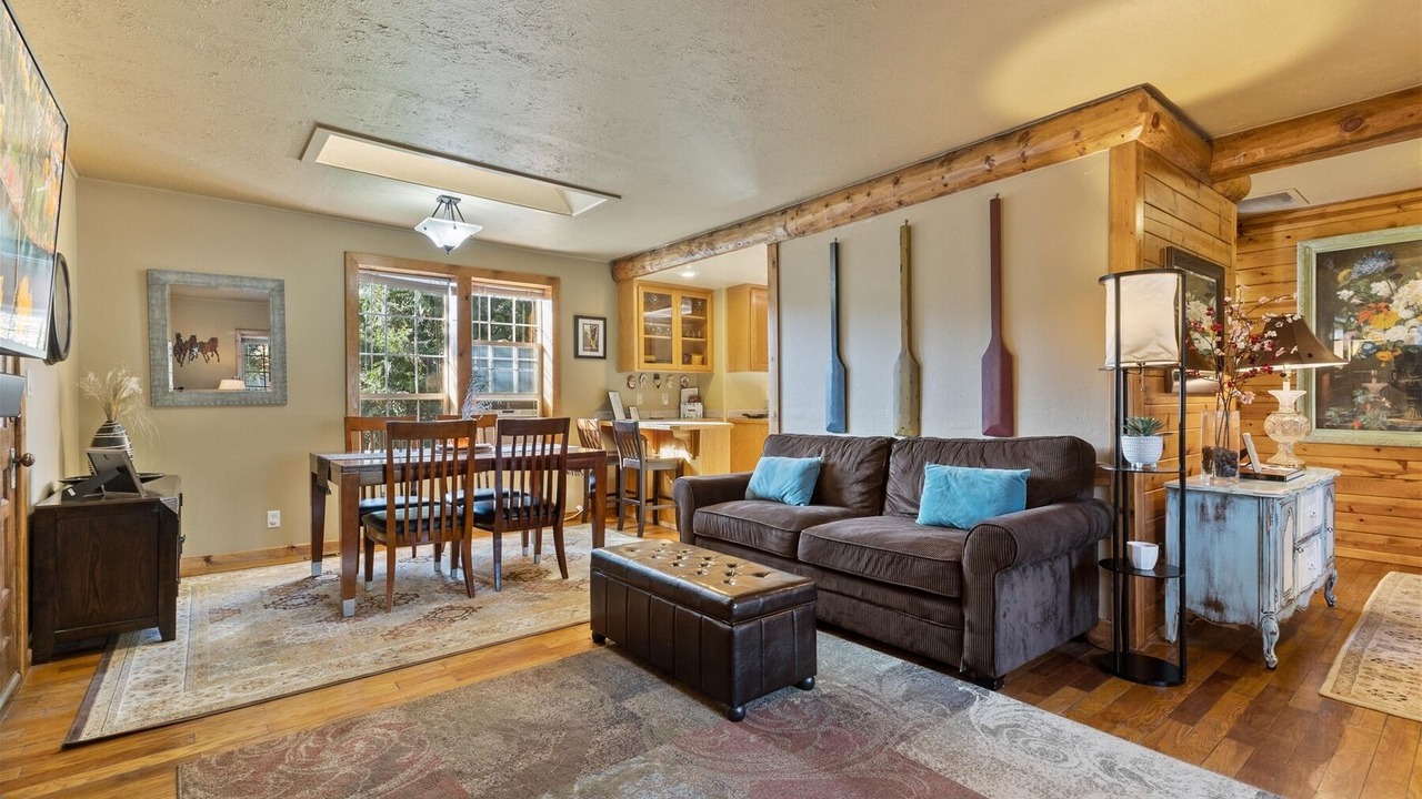 Photo of Bedroom in Old Bend