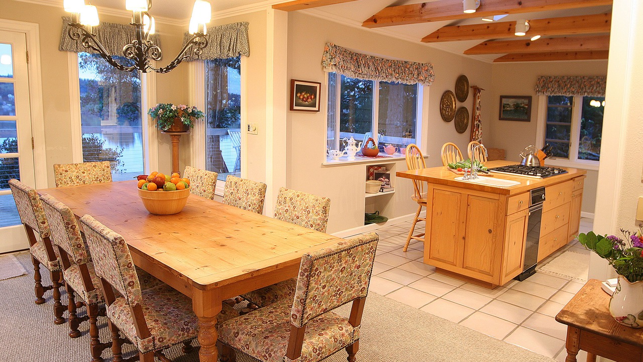 Photo of Others in Freeland