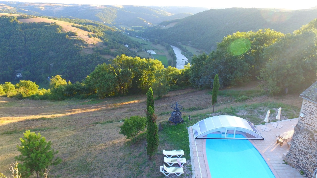 Photo of Outdoor in Courris