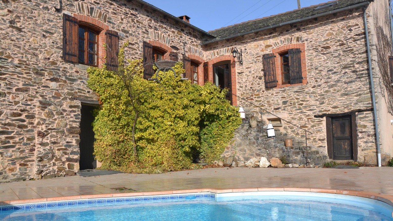 Photo of Outdoor in Courris