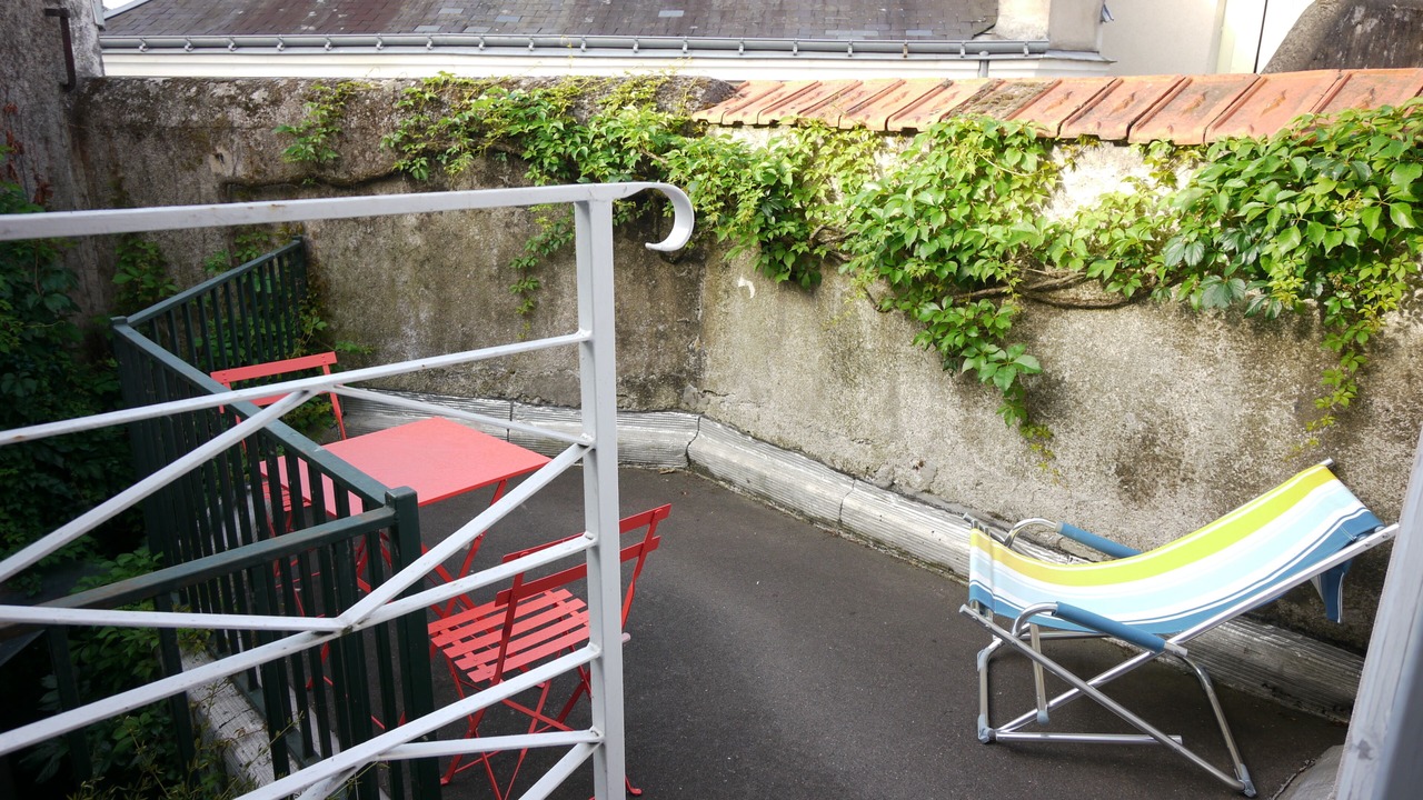Photo of Outdoor in Tours