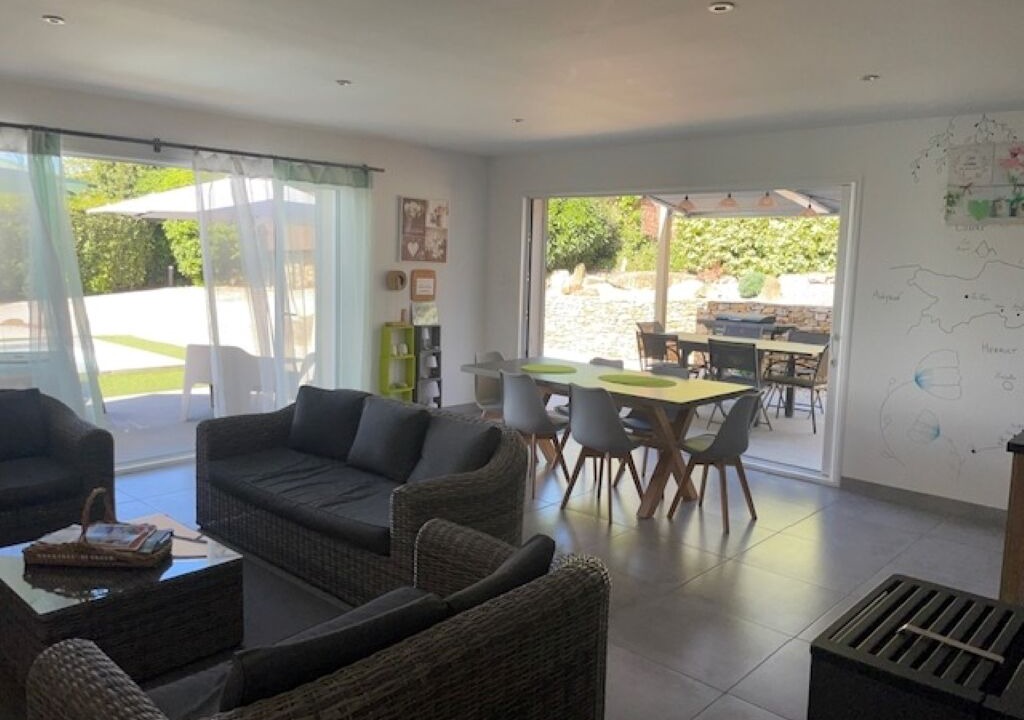Photo of Livingroom in Saint-Marcel-de-Careiret