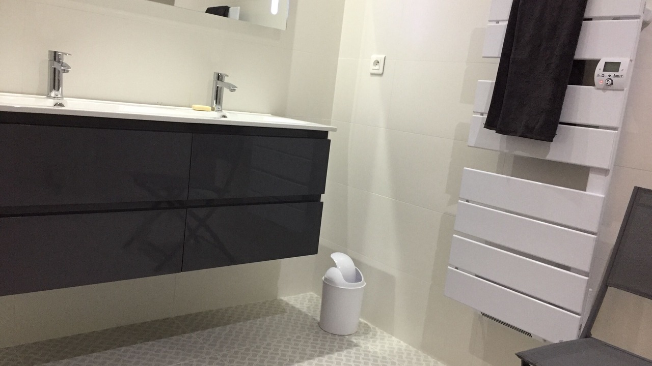 Photo of Bathroom in Volx