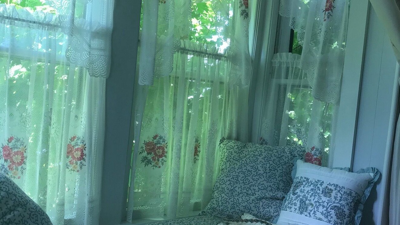 Photo of Others in Bennington