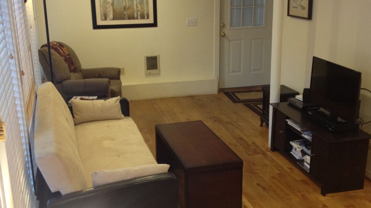 Photo of Livingroom in Warm Springs