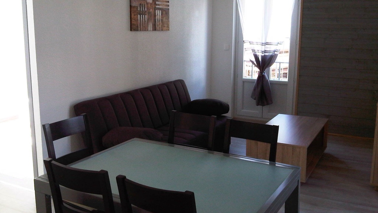 Photo of Livingroom in Esquieze-Sere