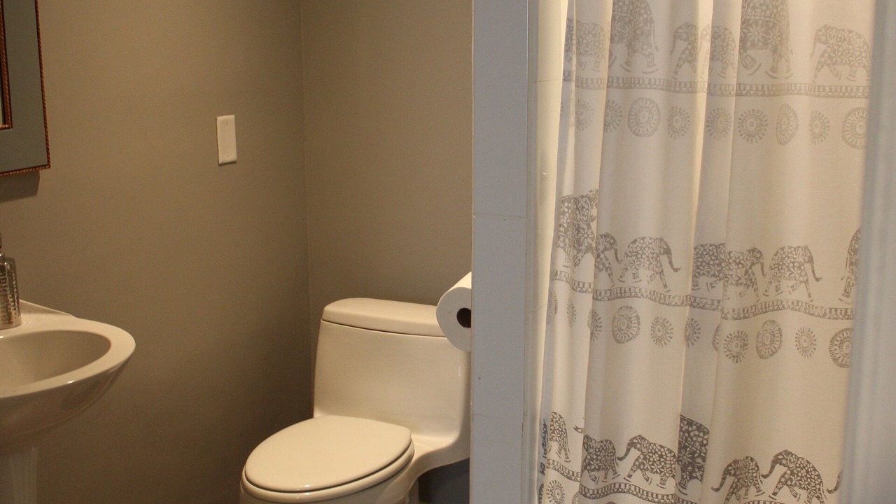 Photo of Bathroom in Fraser