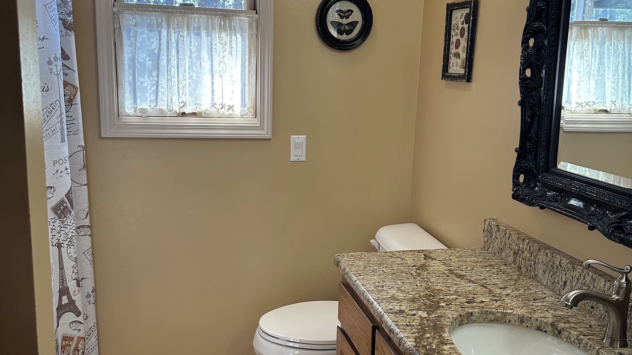 Photo of Bathroom in Hot Springs Village