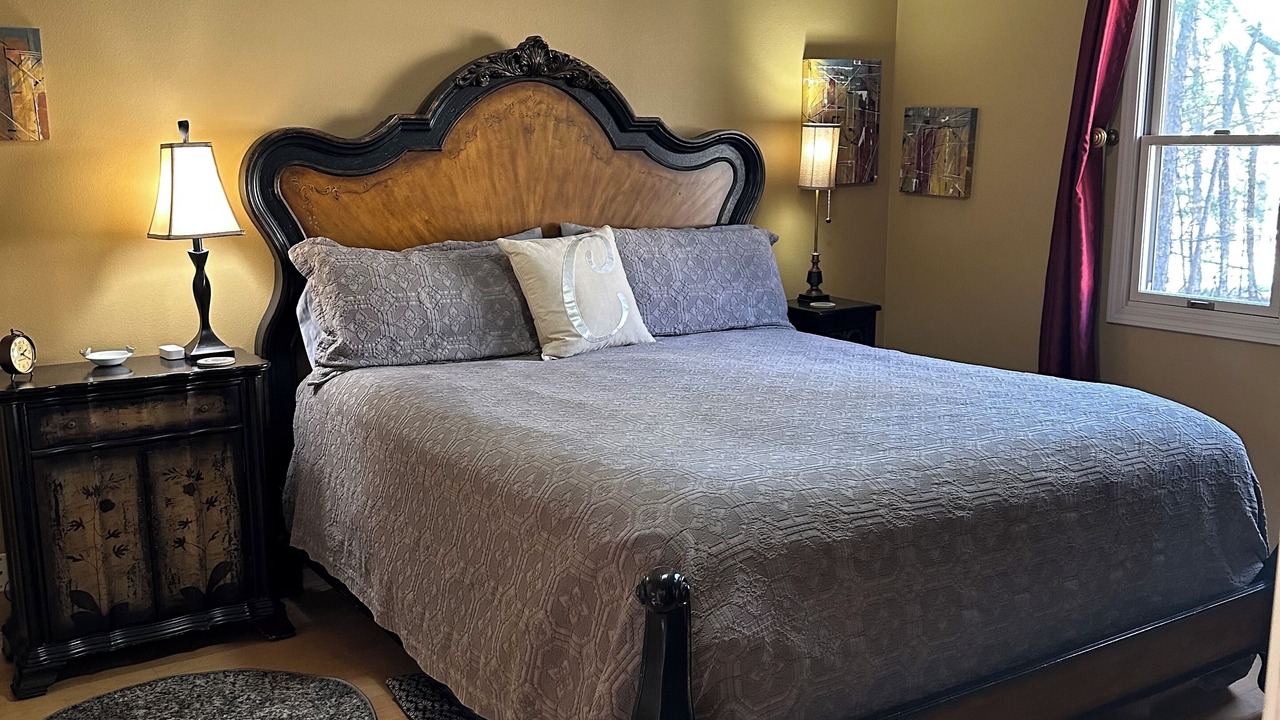 Photo of Bedroom in Hot Springs Village