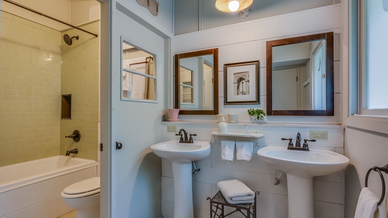 Photo of Others in Shorewood-Tower Hills-Harbert