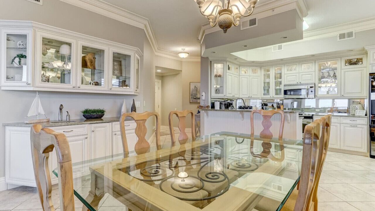 Photo of Others in Amelia City