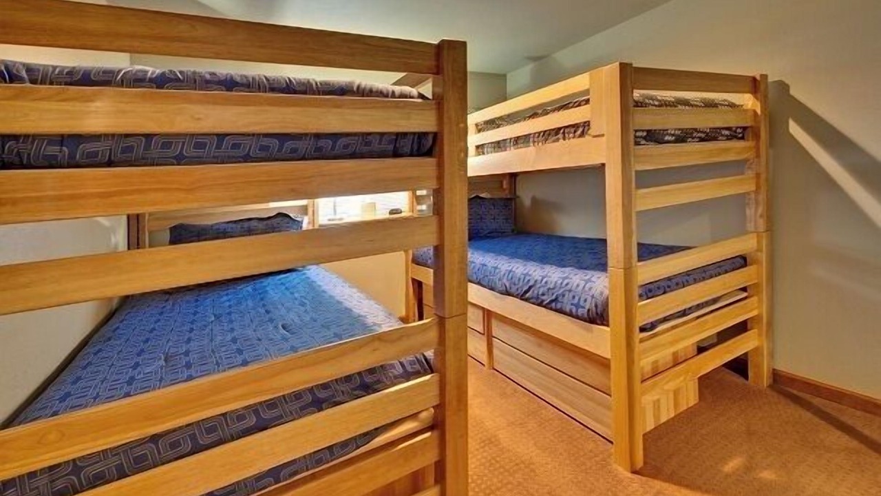Photo of Bedroom in Tahoe Village