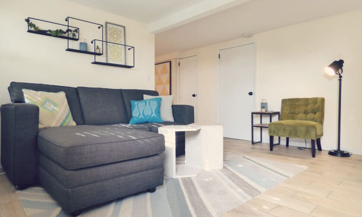 Photo of Livingroom in University Heights
