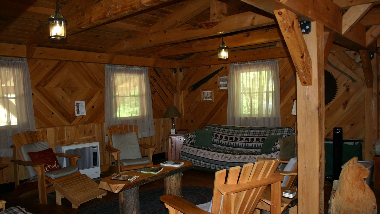 Photo of Livingroom in Benton