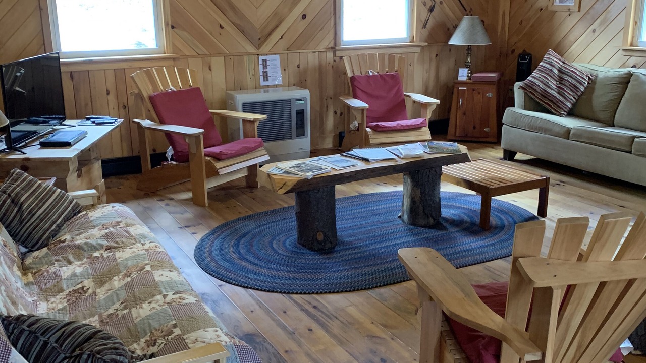 Photo of Livingroom in Benton