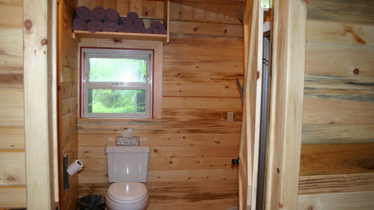 Photo of Bathroom in Benton
