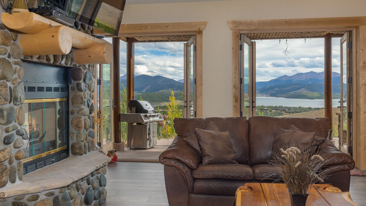 Photo of Livingroom in Ptarmigan Ranch