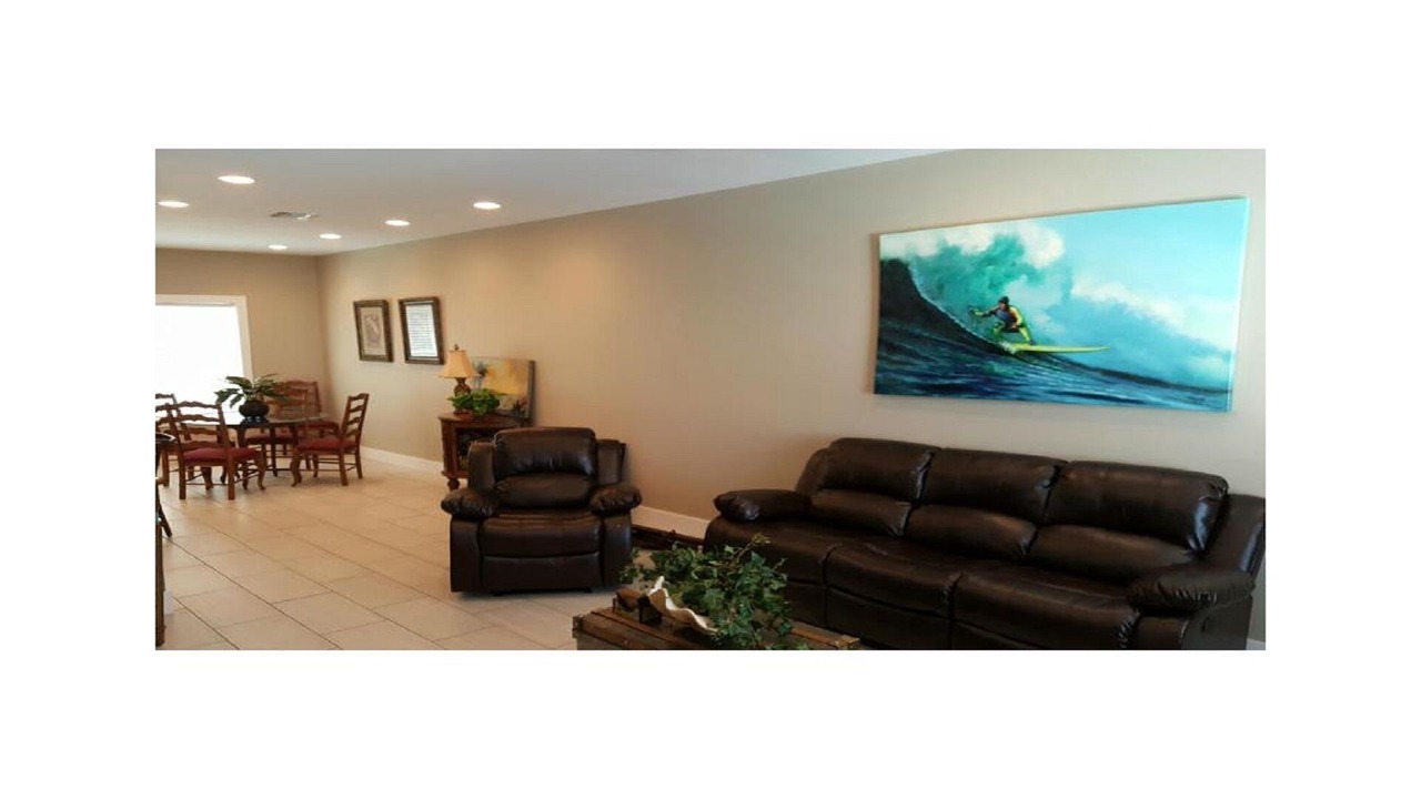Photo of Livingroom in Corpus Christi