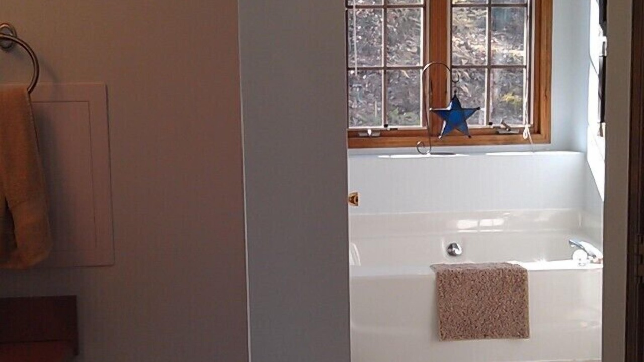 Photo of Bathroom in Seneca