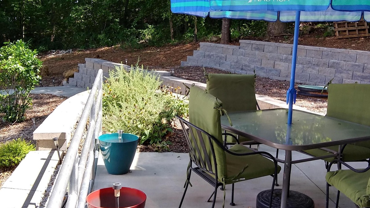 Photo of Outdoor in Seneca