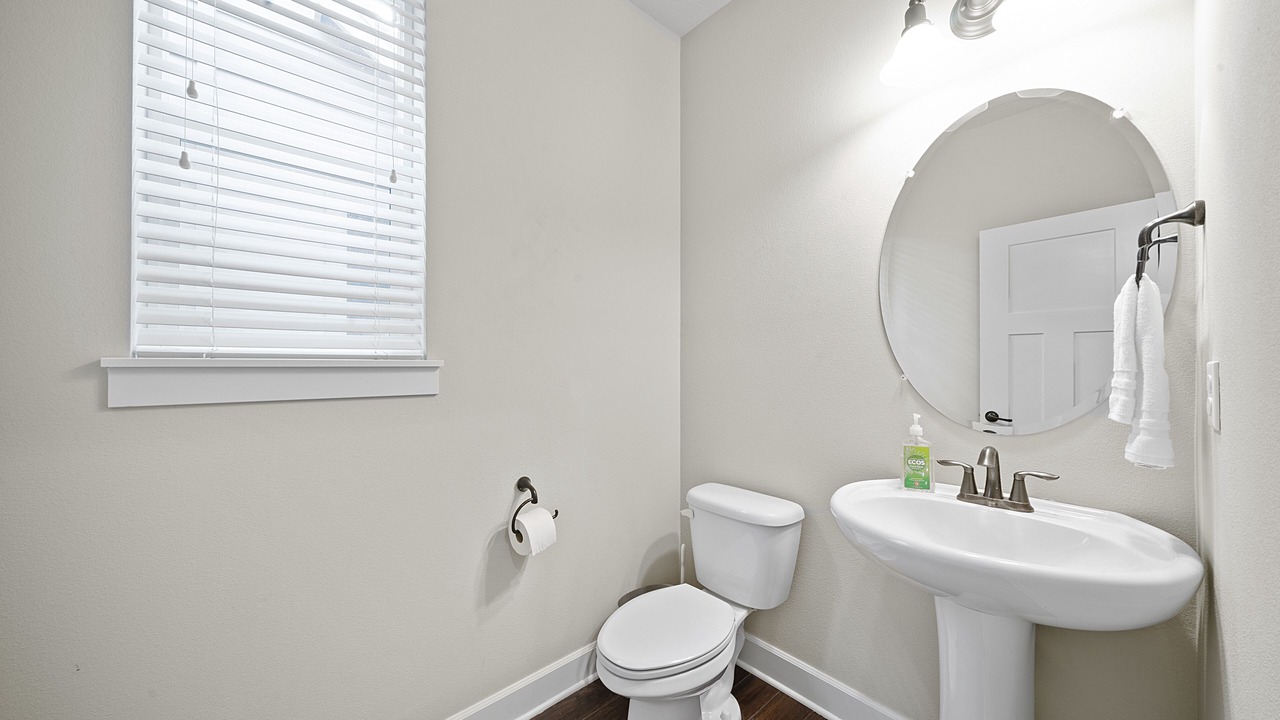 Photo of Bathroom in West Haven-Sylvan