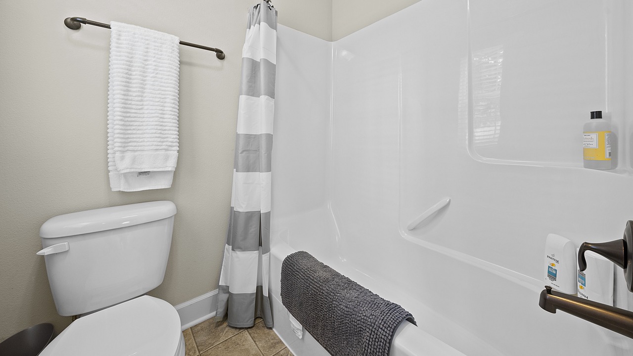 Photo of Bathroom in West Haven-Sylvan