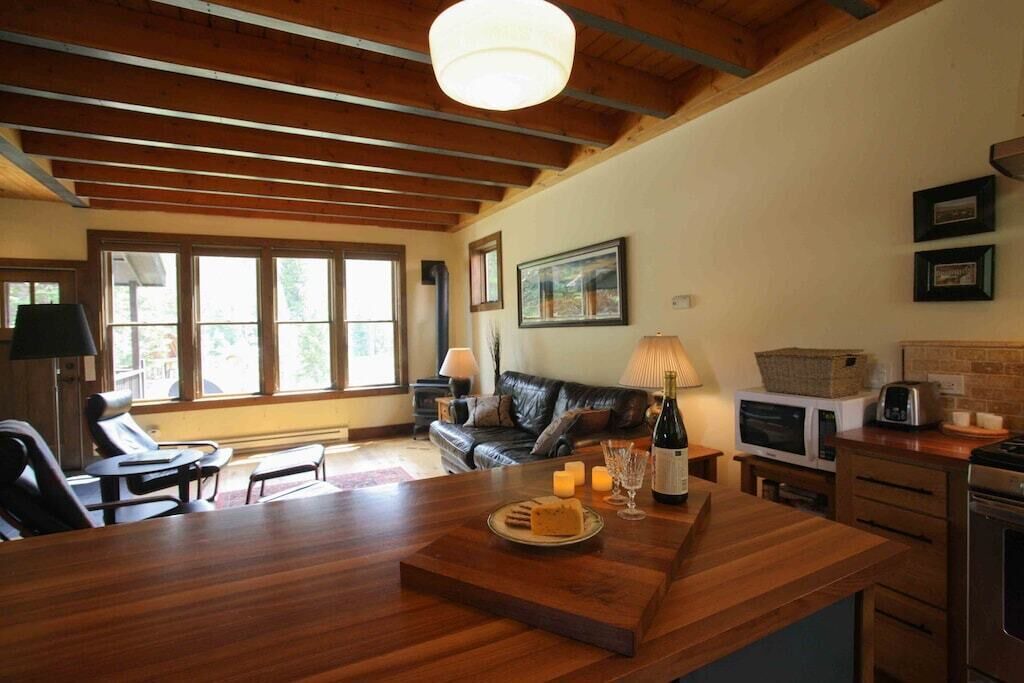 Photo of Livingroom in Cooke City-Silver Gate