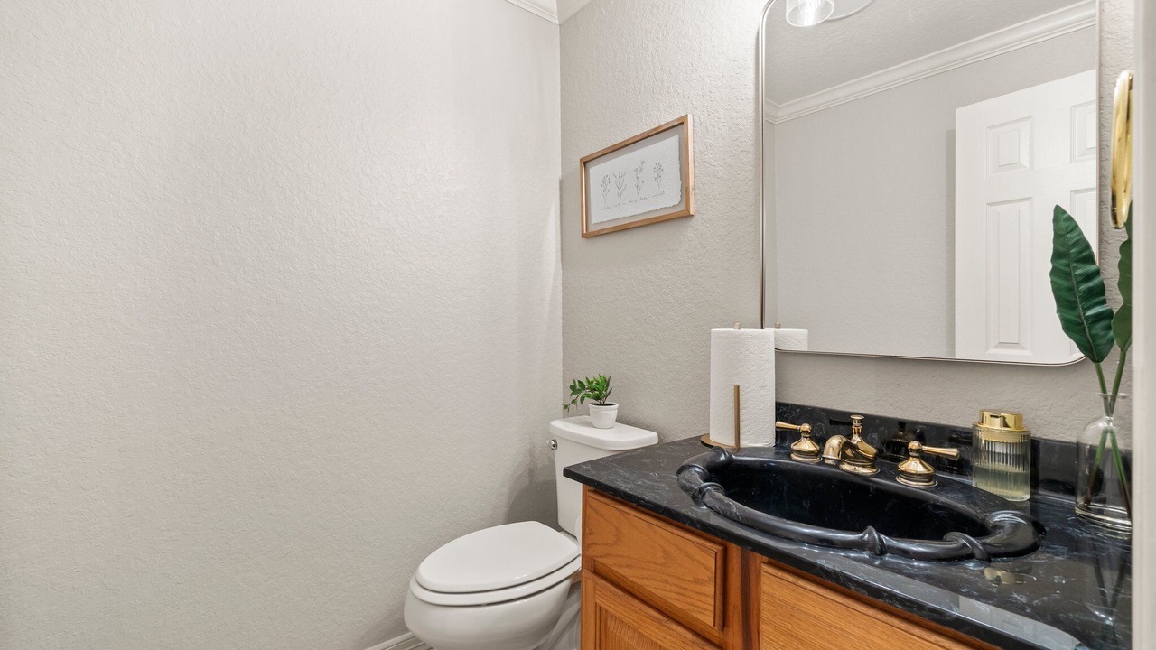 Photo of Bathroom in Willis
