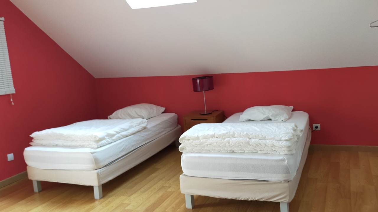 Photo of Bedroom in Sublaines