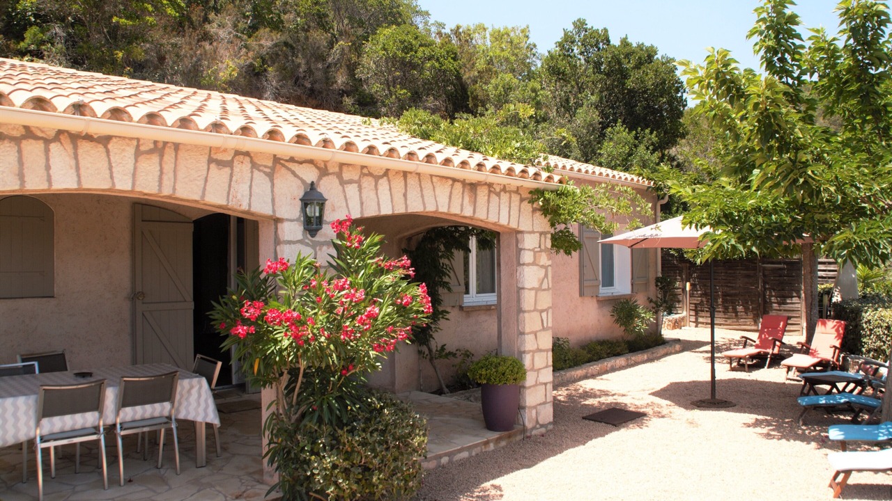 Photo of Outdoor in Bonifacio