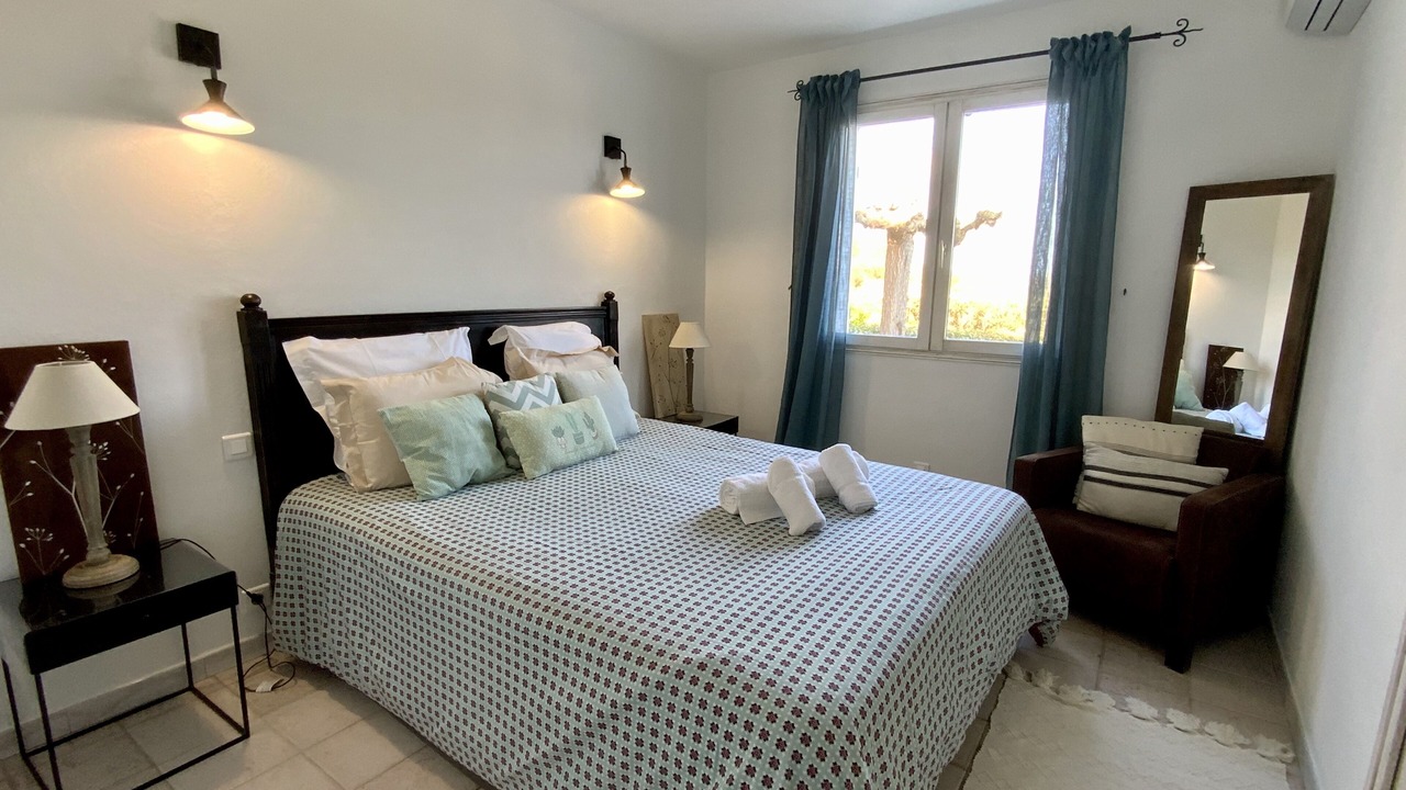 Photo of Bedroom in Bonifacio