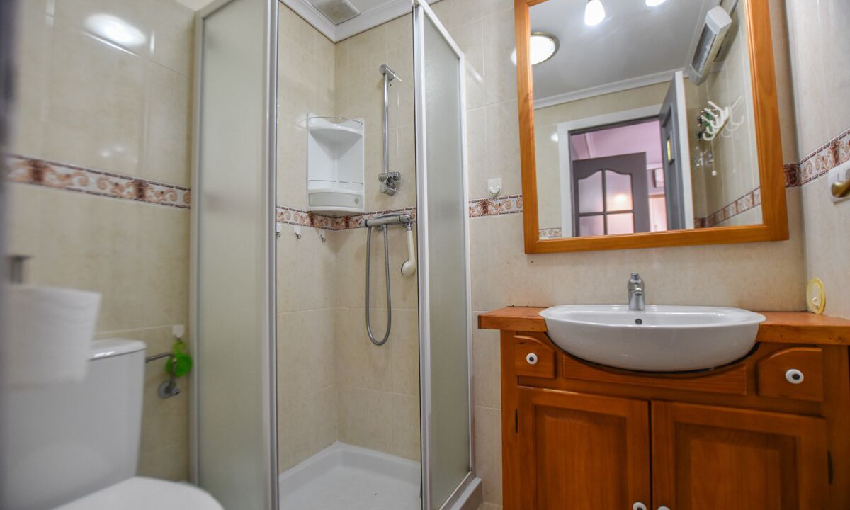 Photo of Bathroom in Los Arenales del Sol