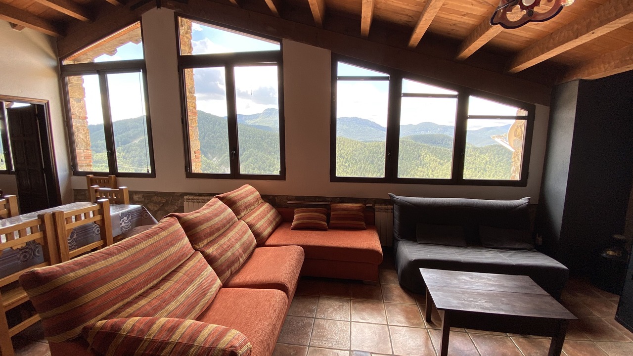 Photo of Livingroom in Gombren