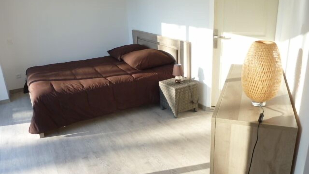 Photo of Bedroom in Saint-Privat-de-Champclos